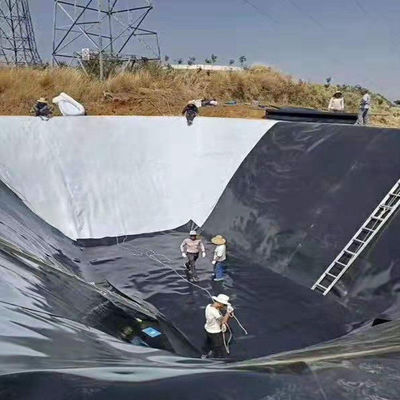 0.1mm-2.5mm HDPE Geomembrane Liner para reservatórios de treinamento no local e excelente durabilidade