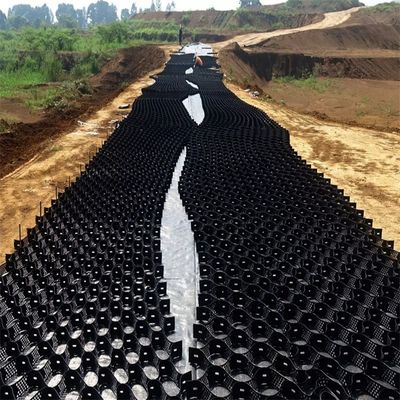 Geocelha de controle de erosão da rede de terra Geocelha de inclinação com distância de soldagem de 330 mm-1000 mm