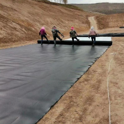 1.5mm Geomembrana de HDPE Impermeável 1m-8m Largura para tanque de estação de água