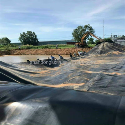 Solução total para projetos Geomembrana de HDPE 0,5 mm 1 mm 1,5 mm 2 mm Liner de lago impermeável