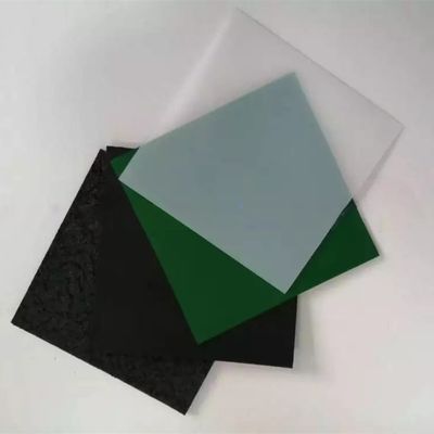 Geomembrana de HDPE de superfície dupla lisa e resistente à corrosão de 0,5 mm para criação de camarão