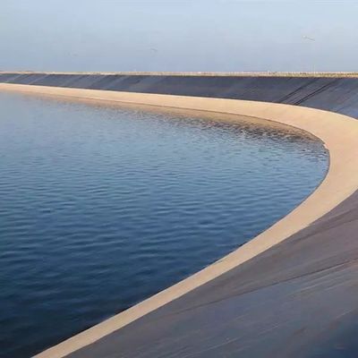 comprimento comprido 0,2-2,5 mm geomembrana HDPE piscinas de piscicultura de lago Liner com 0,940 g/cm3 densidade