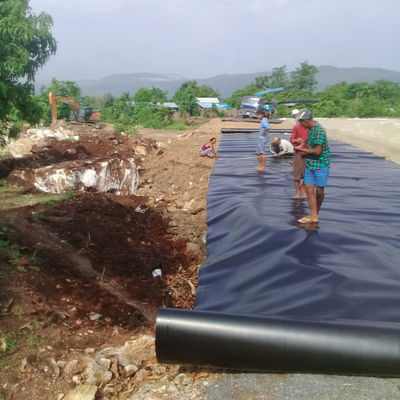 1.5mm 2mm 40 Mil espessura Geomembrana Hdpe para revestimentos industriais de lagoas na Tailândia