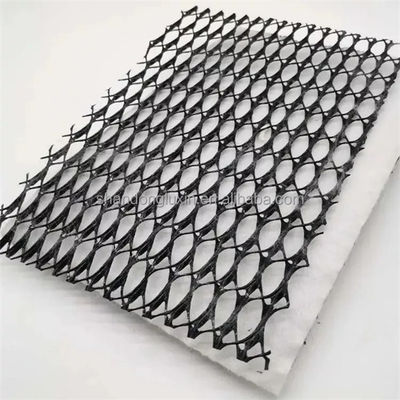 Rede de drenagem composta em preto e branco 3D para aterros ferroviários Sistema de túnel de drenagem 4m*30m