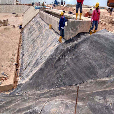 Geomembrana durável antienvelhecimento Solução perfeita para aterros sanitários e revestimento de lagoas de peixes