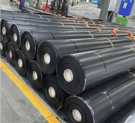 Geomembrana de HDPE Impermeável Preto para Piscinas de Peixes Depósitos de Lixo Liner de lago 1mm 2mm