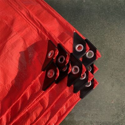 Telas de telhado PE Vermelho Blocos à prova de água e poeira Luz solar Outros tecidos 3x4m 4x5m 4x6m