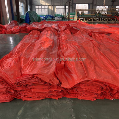 Telas de telhado PE Vermelho Blocos à prova de água e poeira Luz solar Outros tecidos 3x4m 4x5m 4x6m