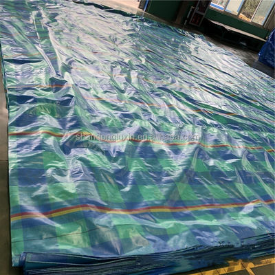 Tela de caminhão à prova d'água com 8*8-14*14 densidade e superfície dura em cor azul-mar