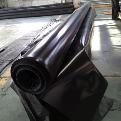 Geomembranas para estanque de peixe para tanques de armazenamento de água comprimento 50-200m padrão ASTM GRI-GM13