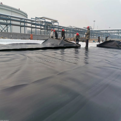ASTM GRI-GM13 Geomembrana de HDPE de 1 mm padrão para aplicações em lagoas de peixes e aterros sanitários
