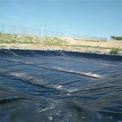 Geomembrana de HDPE duplo liso O revestimento impermeável perfeito para locais de eliminação de resíduos