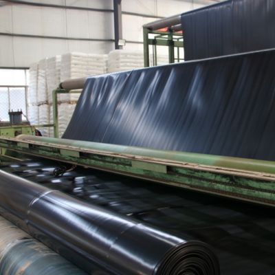 0.3mm 0.5mm HDPE Geomembrane Fish Pond Liner para aplicações de aquicultura ao ar livre