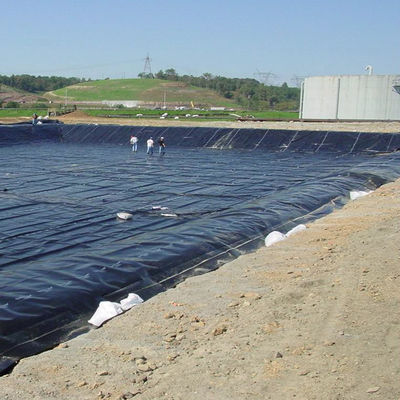 1.5mm Geomembrana de HDPE preto liso para ambiente externo Liner de lago de peixe à prova d'água