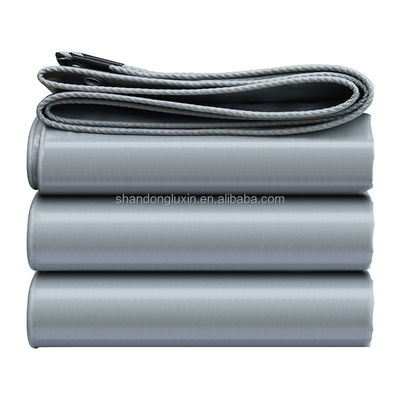 Tela de PVC de peso médio Ideal para cobertura exterior Impermeável e resistente ao fogo