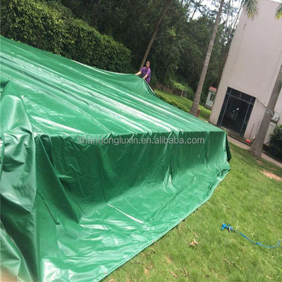 Folhas acabadas de lonas revestidas de PVC impermeáveis perfeitas para coberturas de caminhões e caminhões